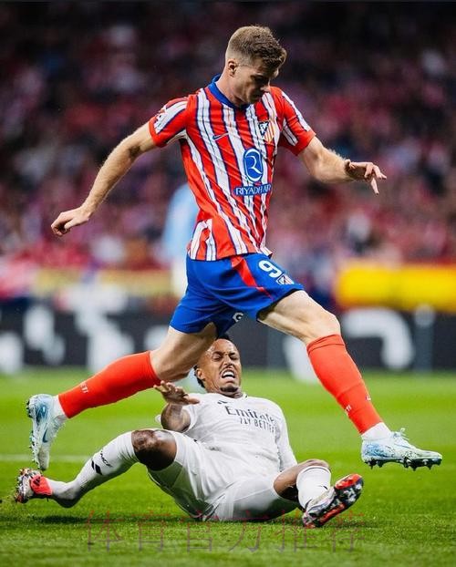 阿斯:米利唐右膝恢复进度超预期 有望赶上世俱杯